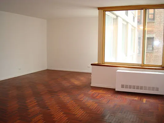 Rented by Boulevard Residentials | media 28