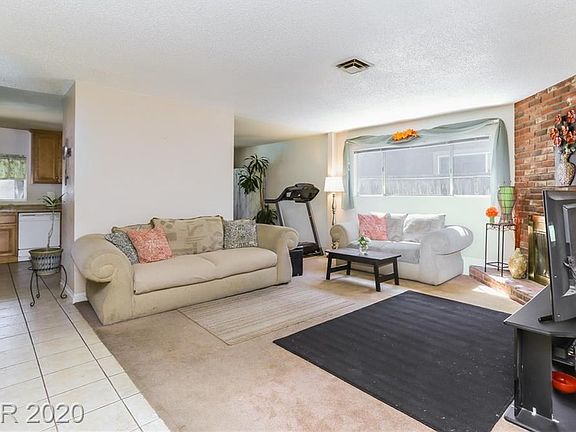 3rd image of 6313 Molino St
