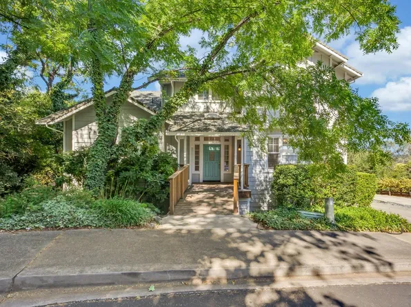 10014 Brentwood Cir, Auburn, CA 95603