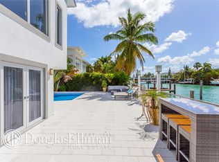 1040 S Shore Dr., Miami Beach, FL 33141