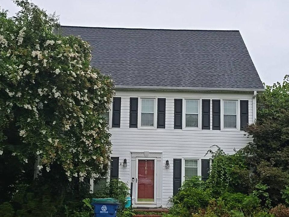 1st image of 160 E Plantation Cir