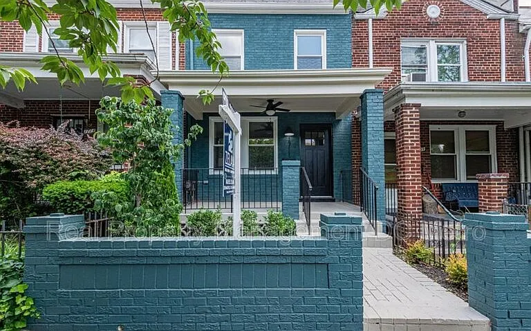 1711 Lang Pl NE — Photo 30
