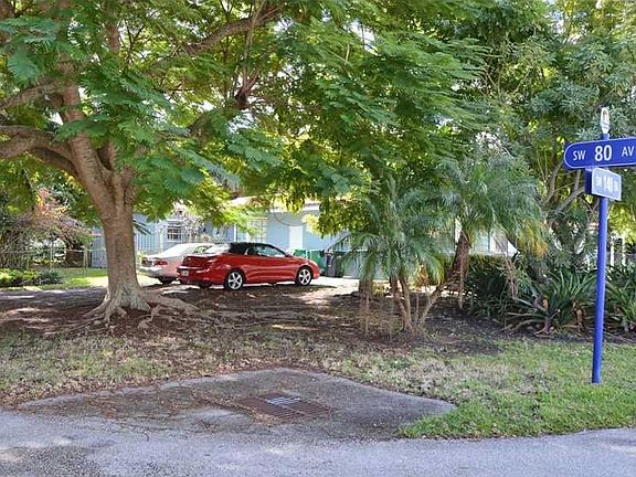 4th image of 8070 SW 140th Ter