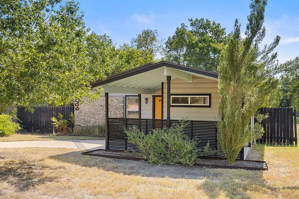 4709 Mount Vernon Dr, Austin TX - Owner Finance Home