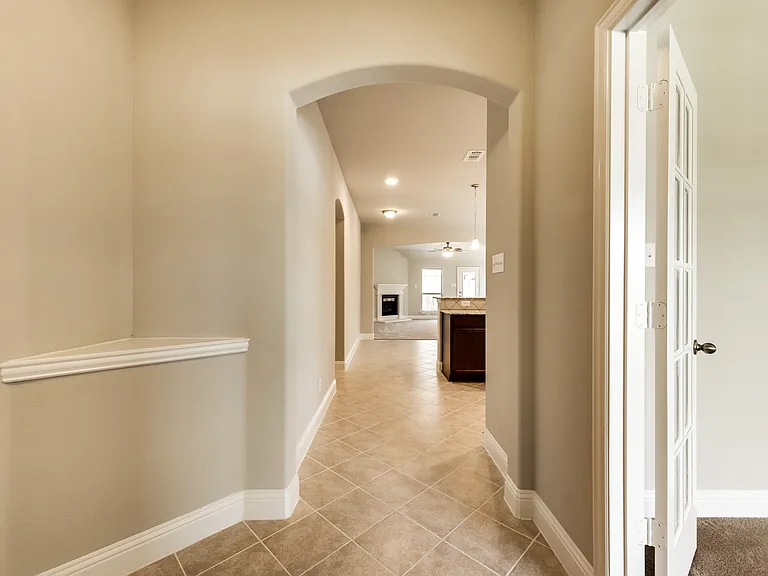 800 Bird Creek Dr — Photo 5