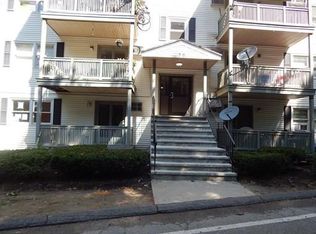 30 Abbey Rd APT 202, Leominster, MA 01453