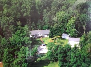 14575 Woodland Hills Dr, Moores Hill, IN 47032