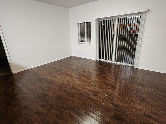 4th image of 498 Treshill Rd #143