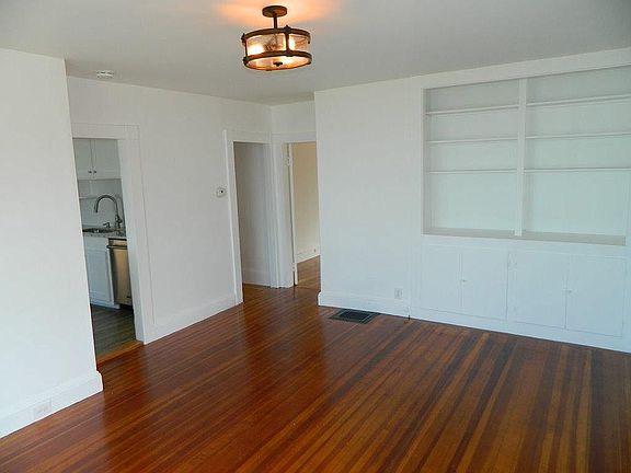 1st floor living room