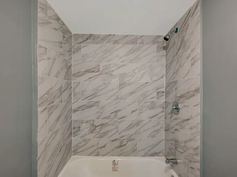 128 E Broad St #B — Photo 8