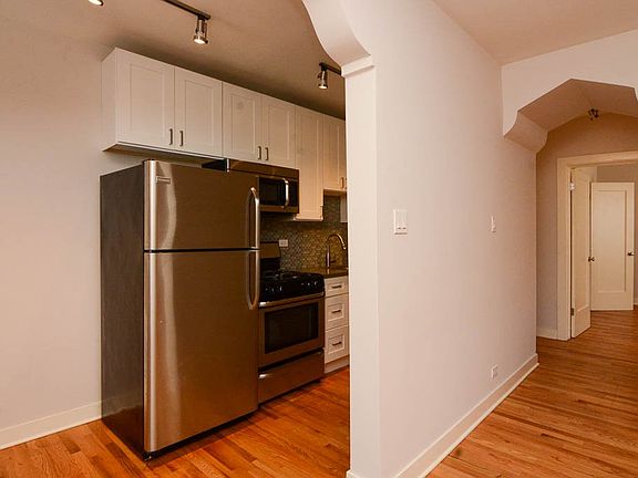 4th image of 2420 N Kedzie Blvd APT 314