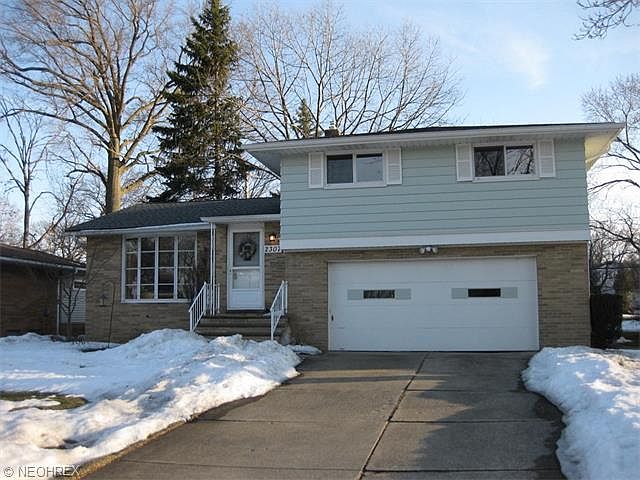 1st image of 2307 Oaklawn Dr