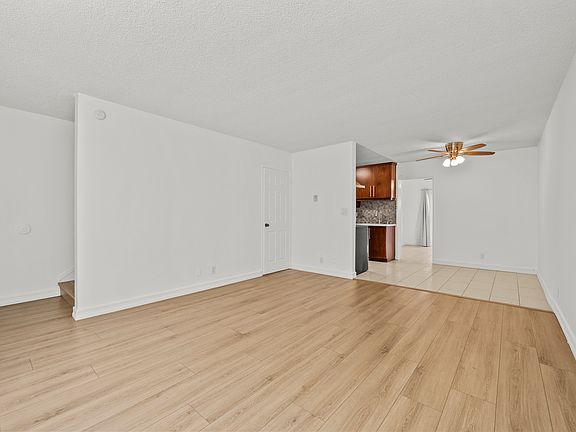 4th image of 1450 Harvard St APT 3