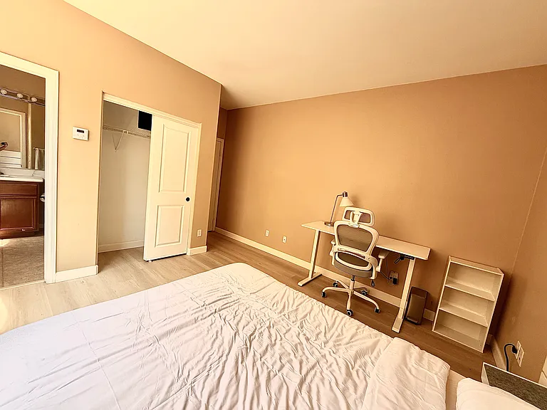 25146 Cliffrose St — Photo 3