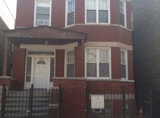 3925 W Gladys Ave, Chicago, IL 60624