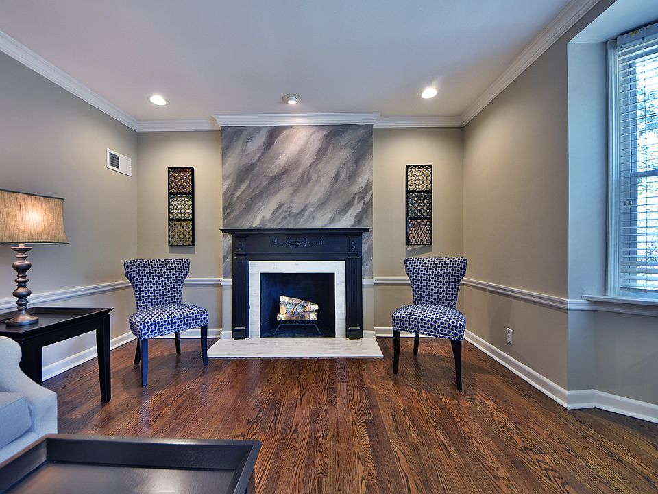 1st image of 8416 Stanford Ave