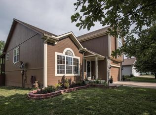 704 Garnes St, Raymore, MO 64083