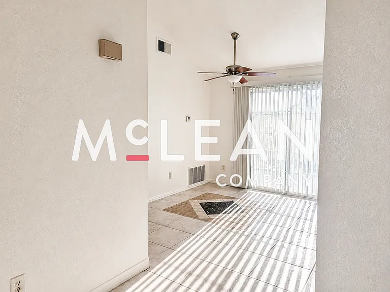 3270 N Sandspring Dr — Photo 5