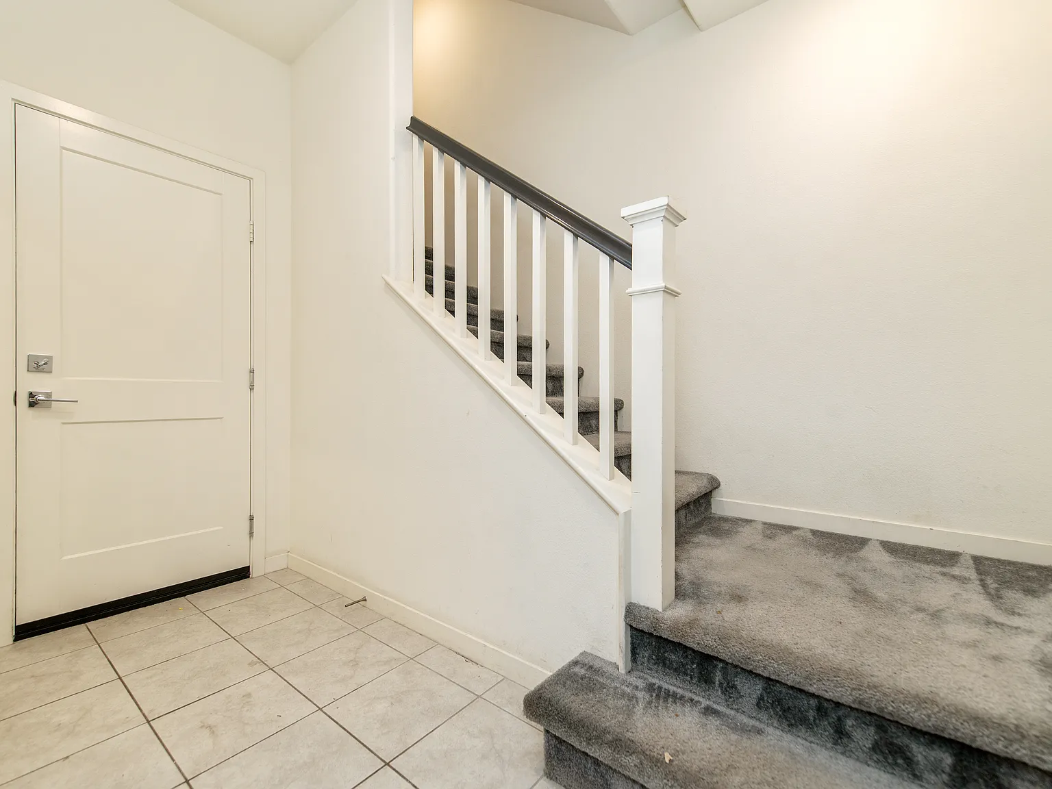 3 bed, 1700 sqft, $3,450 — Photo 4