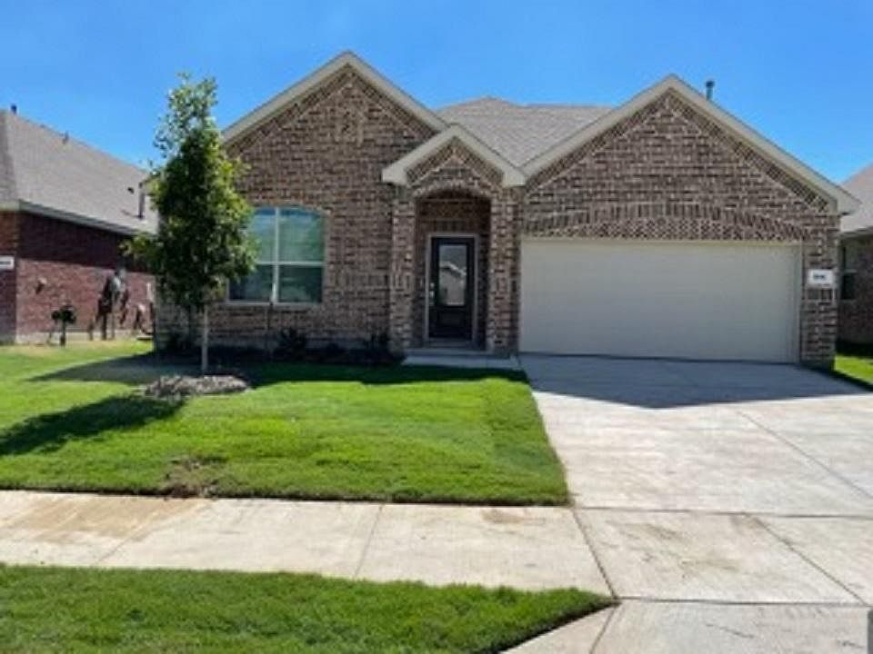 1st image of 1816 Lake Grove Dr