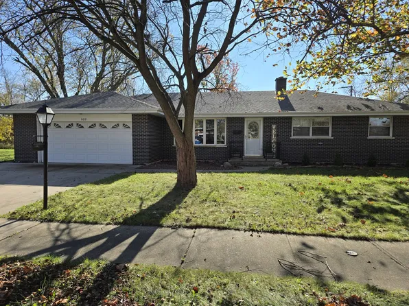 600 Orchard Dr, Crete, IL 60417