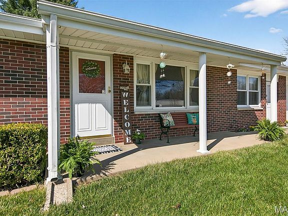 3rd image of 282 Diekamp Ln