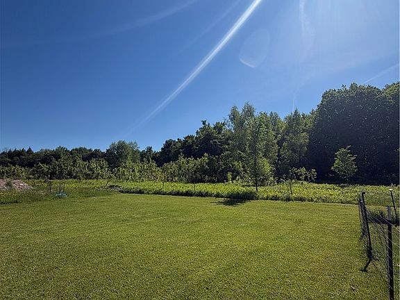 5th image of 11116 Vanburen Rd