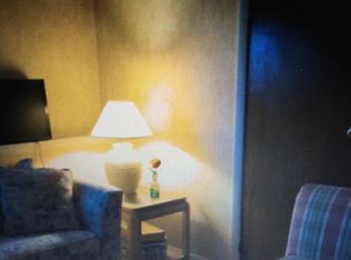 21 Stone Dr, Pasadena, MD 21122