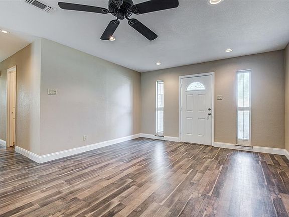 4th image of 2024 Lexington Pl