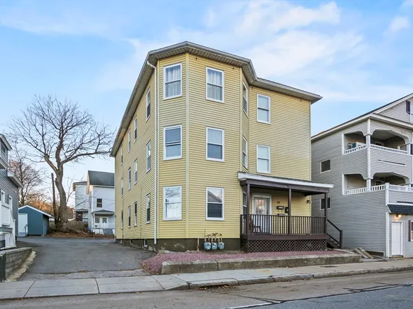 78 Greenwood St, Worcester, MA 01607