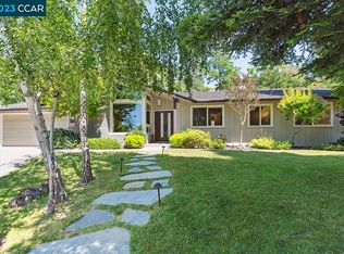 11 Rae Dr, Orinda, CA 94563