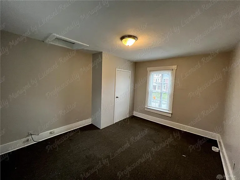 703 S Main St — Photo 9