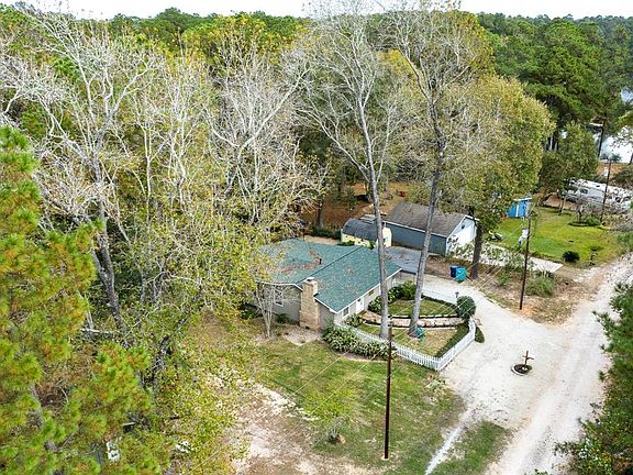 4th image of 243 Broken Arrow Trl