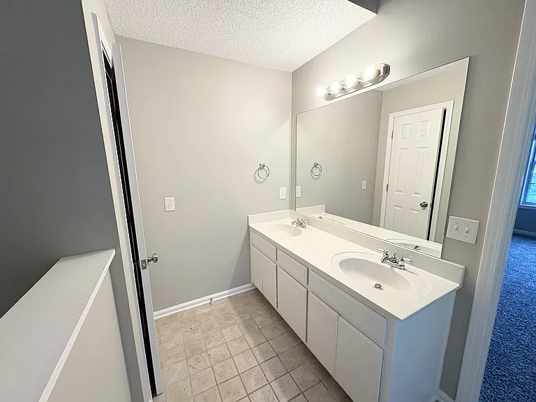 1511 Harbor Watch Ct — Photo 13