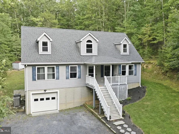 80 Sandpiper Dr, Basye, VA 22810