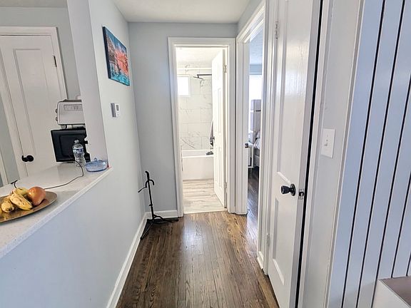 4th image of 3114 S 41st St #3114