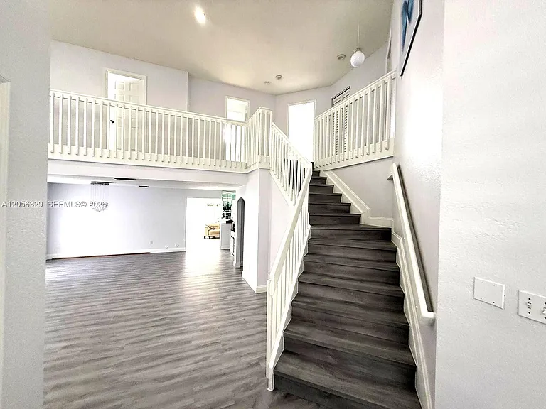 9352 SW 155th Ave — Photo 27