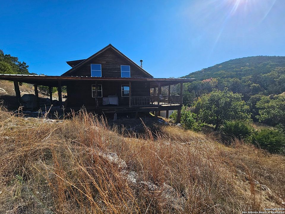 1st image of 1035 Riemer Creek Rd