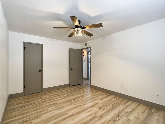 5th image of 7309 E Belleview St APT 4