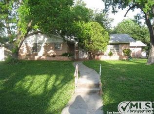 411 Tanglewood, San Antonio, TX 78216