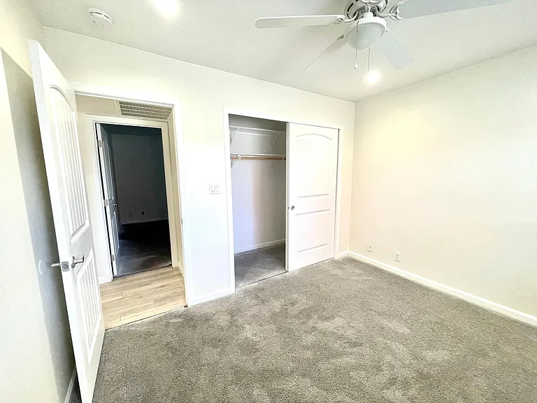1320 E Bethany Home Rd #36 — Photo 9