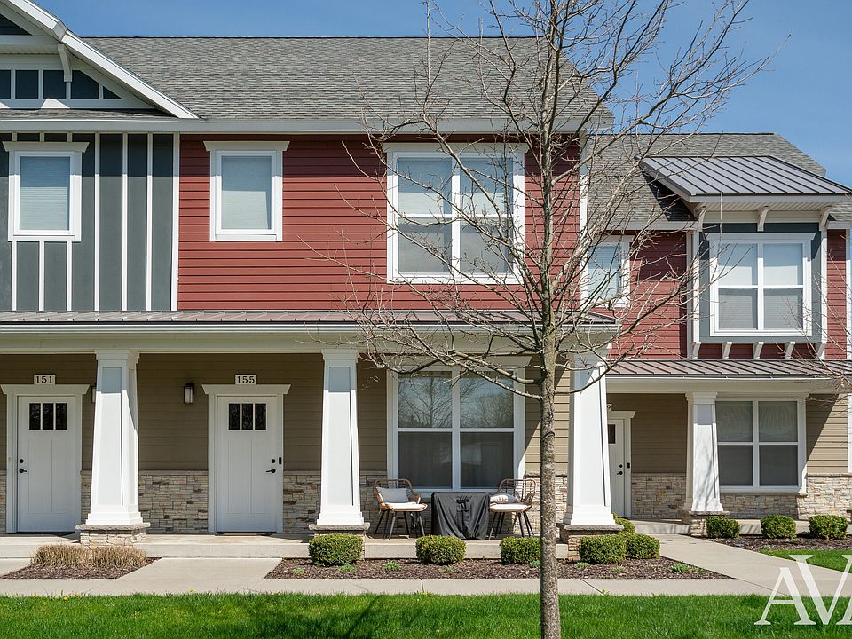 1st image of 155 Tamarack Ln NE