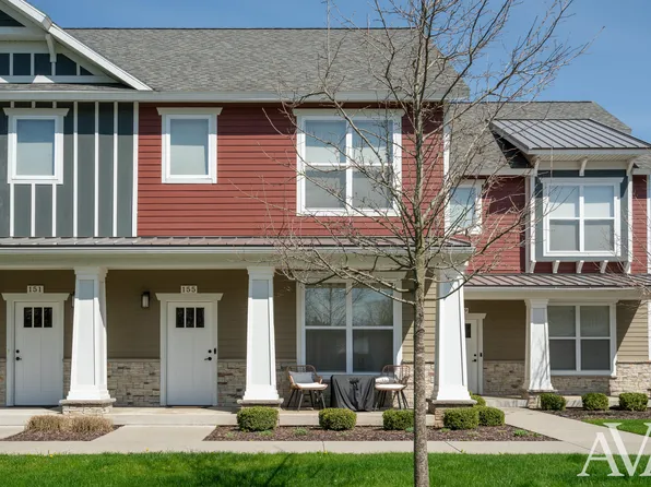 155 Tamarack Ln NE, Rockford, MI 49341