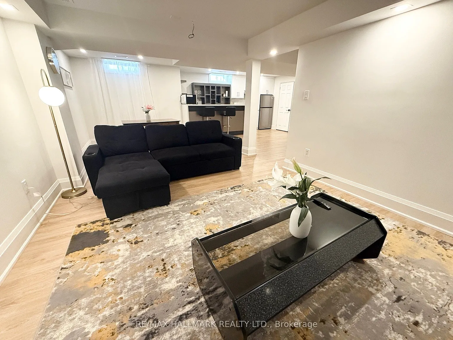 1 bed, $1,540 — Photo 4