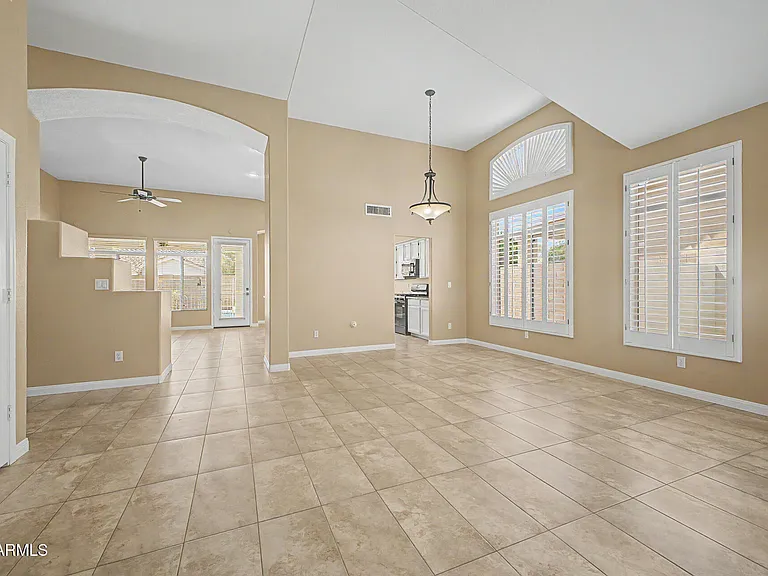 22516 N 68th Dr — Photo 5