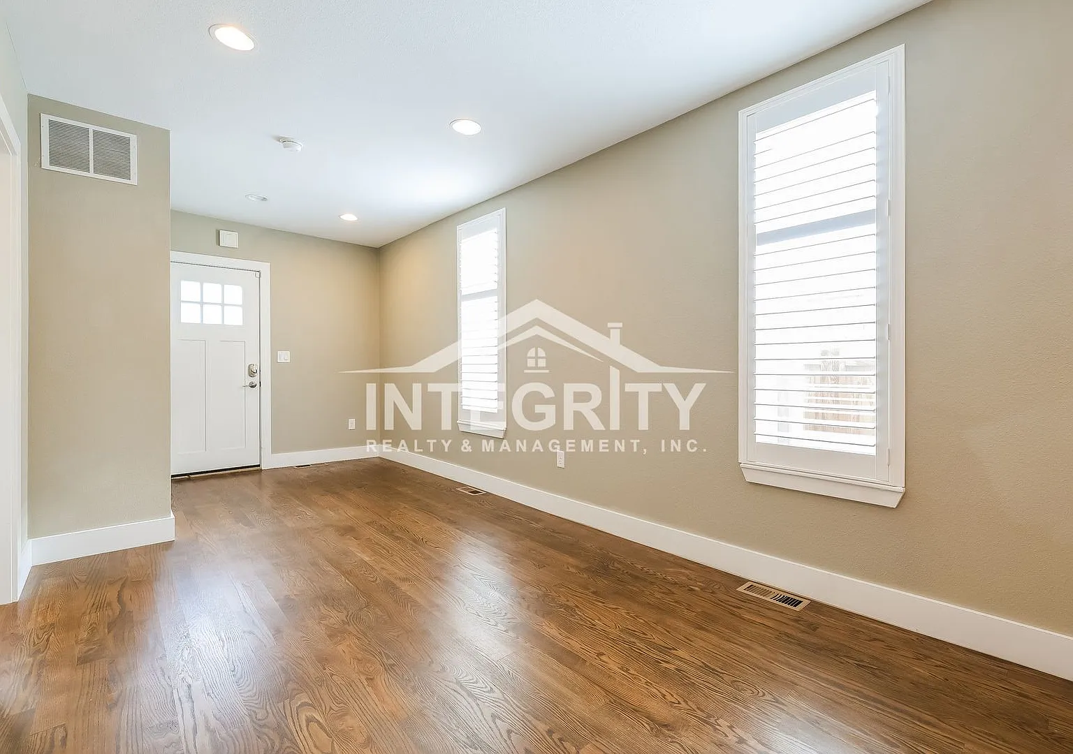 3 Bed/ 2.5 Bath; 1,469 Sqft - 3622 W 29th Ave — Photo 4