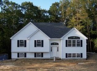 1 Walnut Farm Rd, Newton, NH 03858