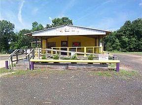 1st image of 1777 Highway 121