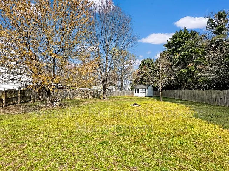 800 Kiefer Field Ct — Photo 30
