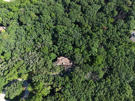 3rd image of S1W31450 Hickory Hollow COURT